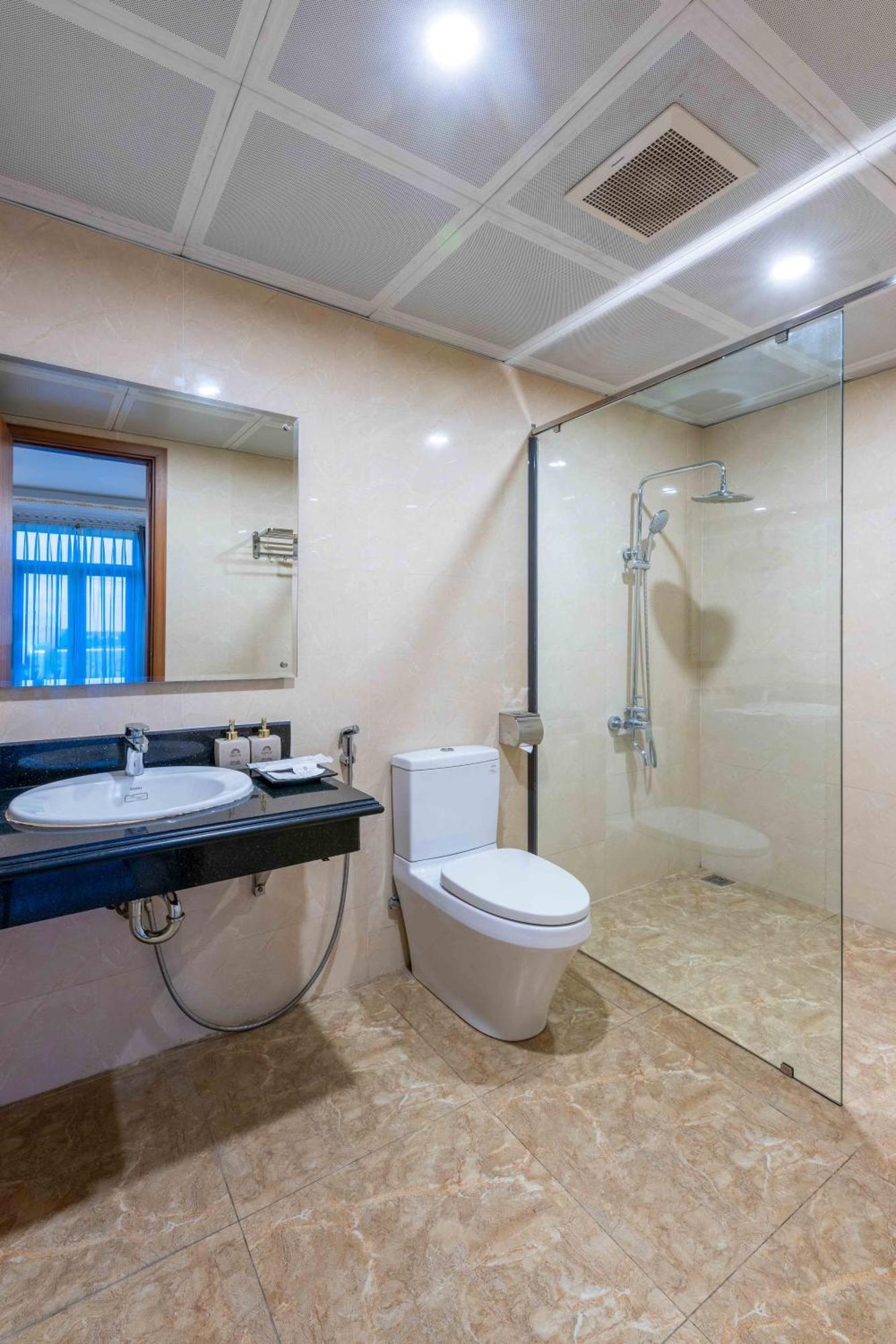 Trang An International Hotel Ninh Binh Esterno foto